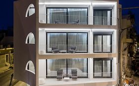 H50 Suites